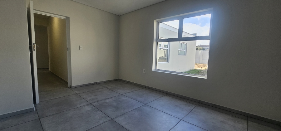 4 Bedroom Property for Sale in Myburgh Park Western Cape
